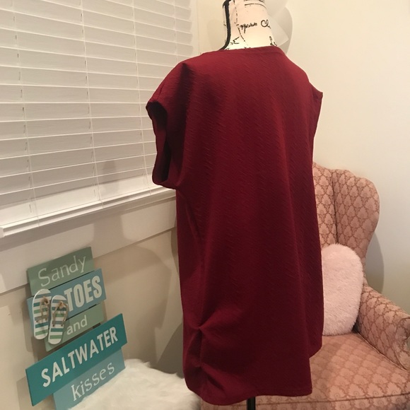 Red blouse - Picture 2 of 2